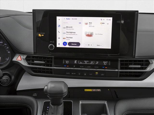 New 2026 Toyota Sienna LE FWD image 7