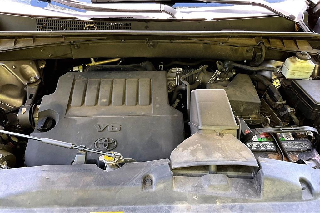 Used 2014 Toyota Highlander XLE image 22