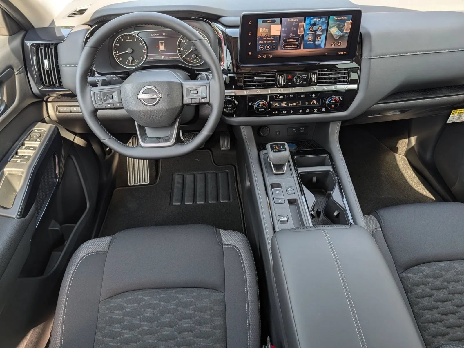 New 2026 Nissan Pathfinder SV w/ SV Premium Package FWD image 15