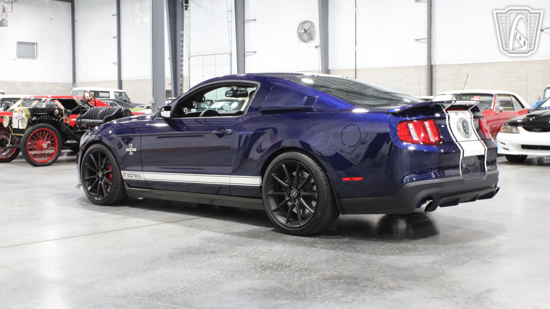 Used 2011 Ford Mustang Shelby GT500 w/ Electronics Pkg RWD image 22