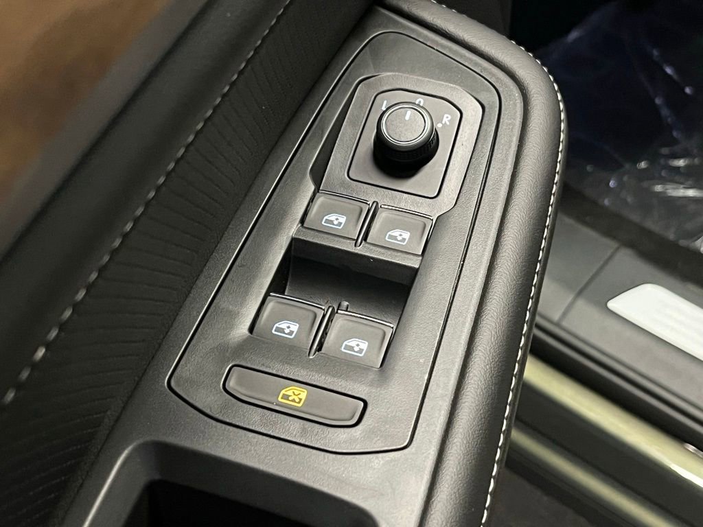 New 2026 Volkswagen Atlas SE image 18