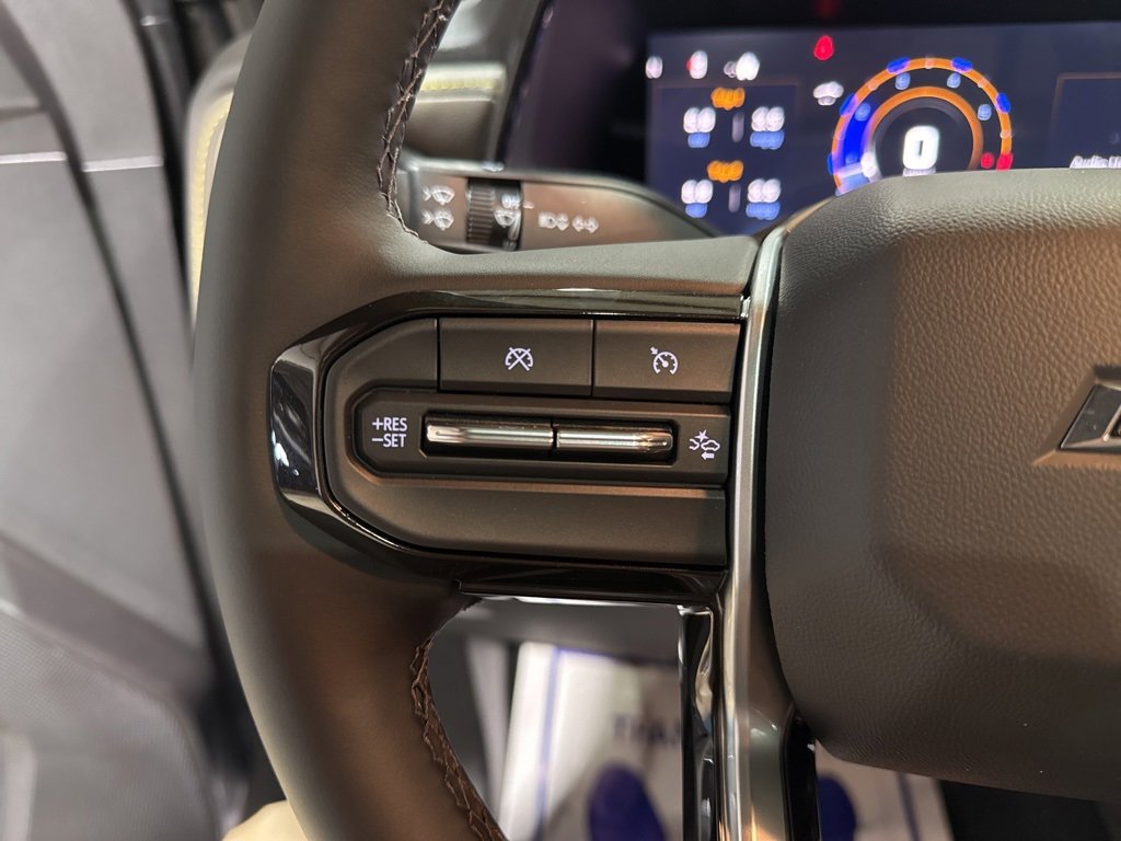 New 2025 Chevrolet Colorado ZR2 w/ Technology Package image 23