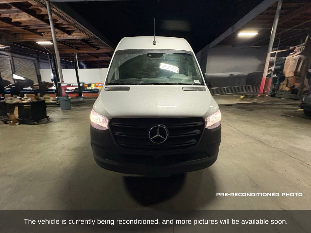 Used 2023 Mercedes-Benz Sprinter 2500 image 8