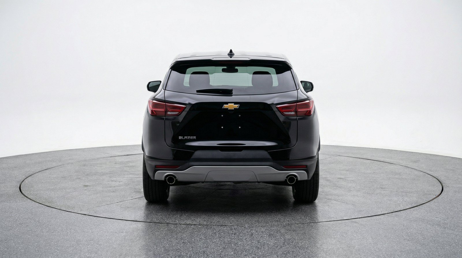 Used 2025 Chevrolet Blazer LT FWD image 7