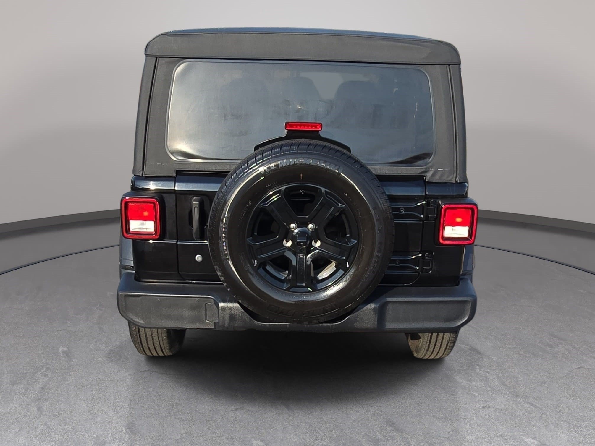 Used 2020 Jeep Wrangler Sport AWD/4WD image 8