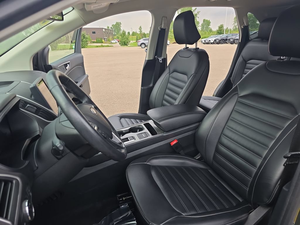 Used 2022 Ford Edge SEL w/ Convenience Package AWD/4WD image 15