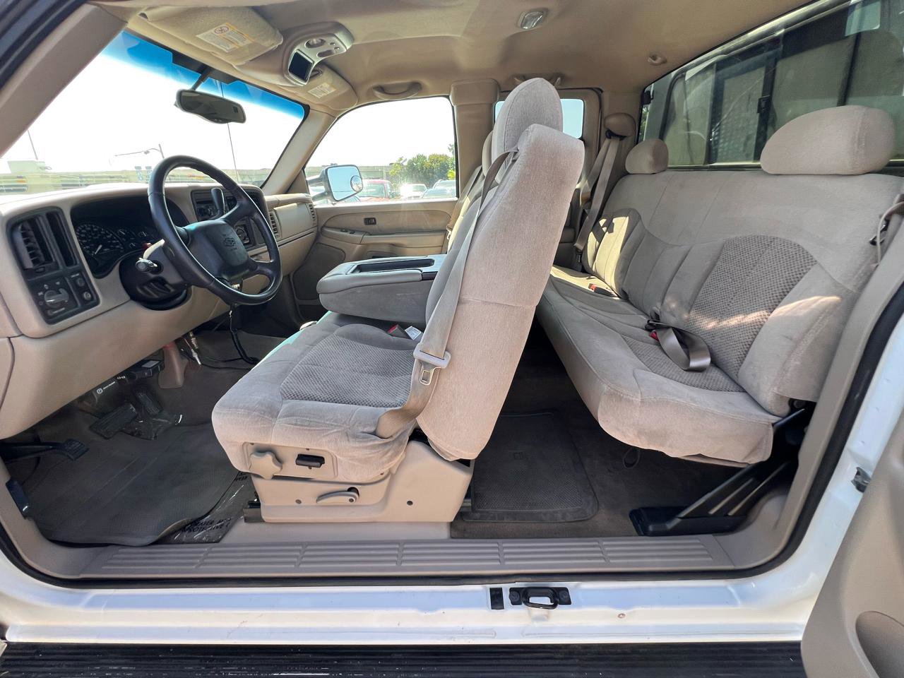 Used 2002 Chevrolet Silverado 2500 LS w/ Electrical Convenience Pkg RWD image 50
