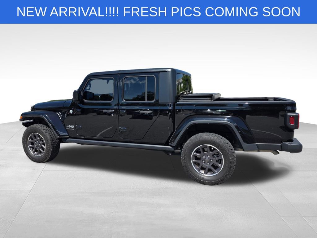 Used 2023 Jeep Gladiator Overland w/ Trailer Tow Package image 4
