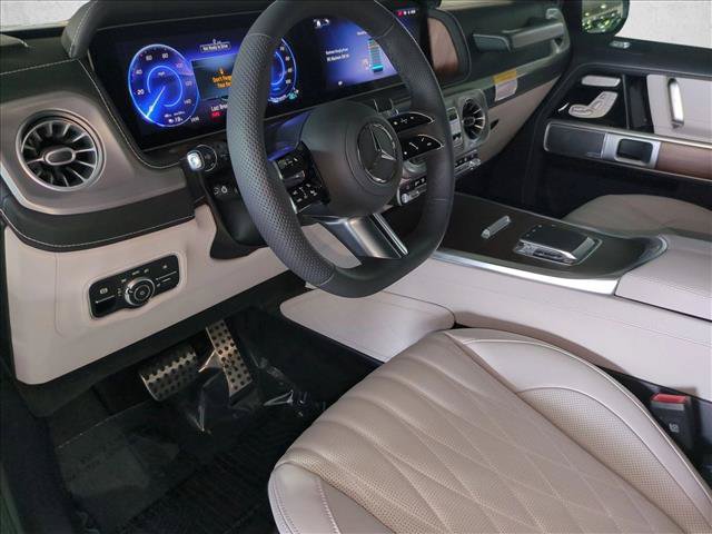 New 2027 Mercedes-Benz G 580 e image 2