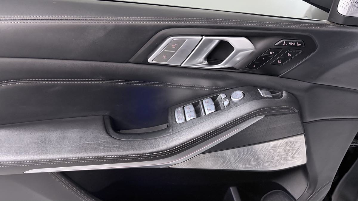 Used 2021 BMW ALPINA XB7 AWD/4WD image 13