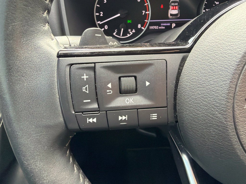 Used 2023 Nissan Rogue SL w/ SL Premium Package FWD image 23