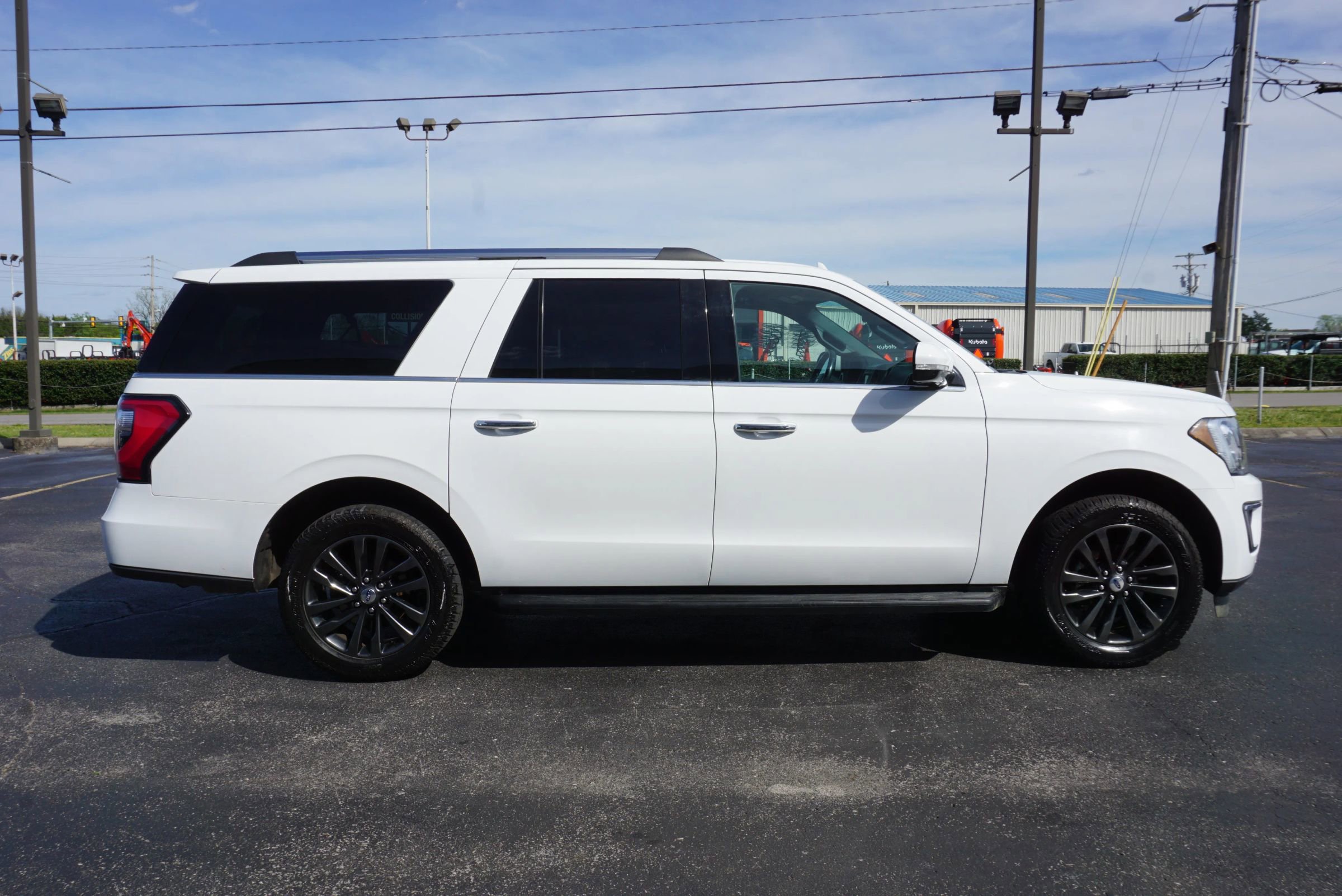 Used 2021 Ford Expedition Max Limited image 4