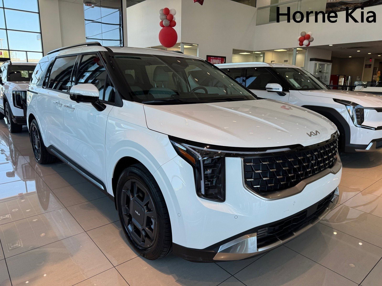 New 2026 Kia Carnival SX image 2