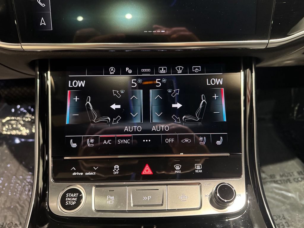 Used 2025 Audi A8 L 3.0T AWD/4WD image 25