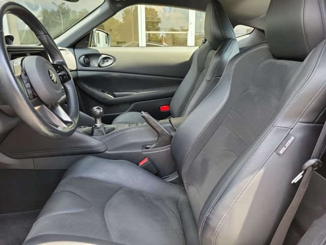 Certified 2025 Nissan Z Performance w/ Floor Mat Package RWD image 25