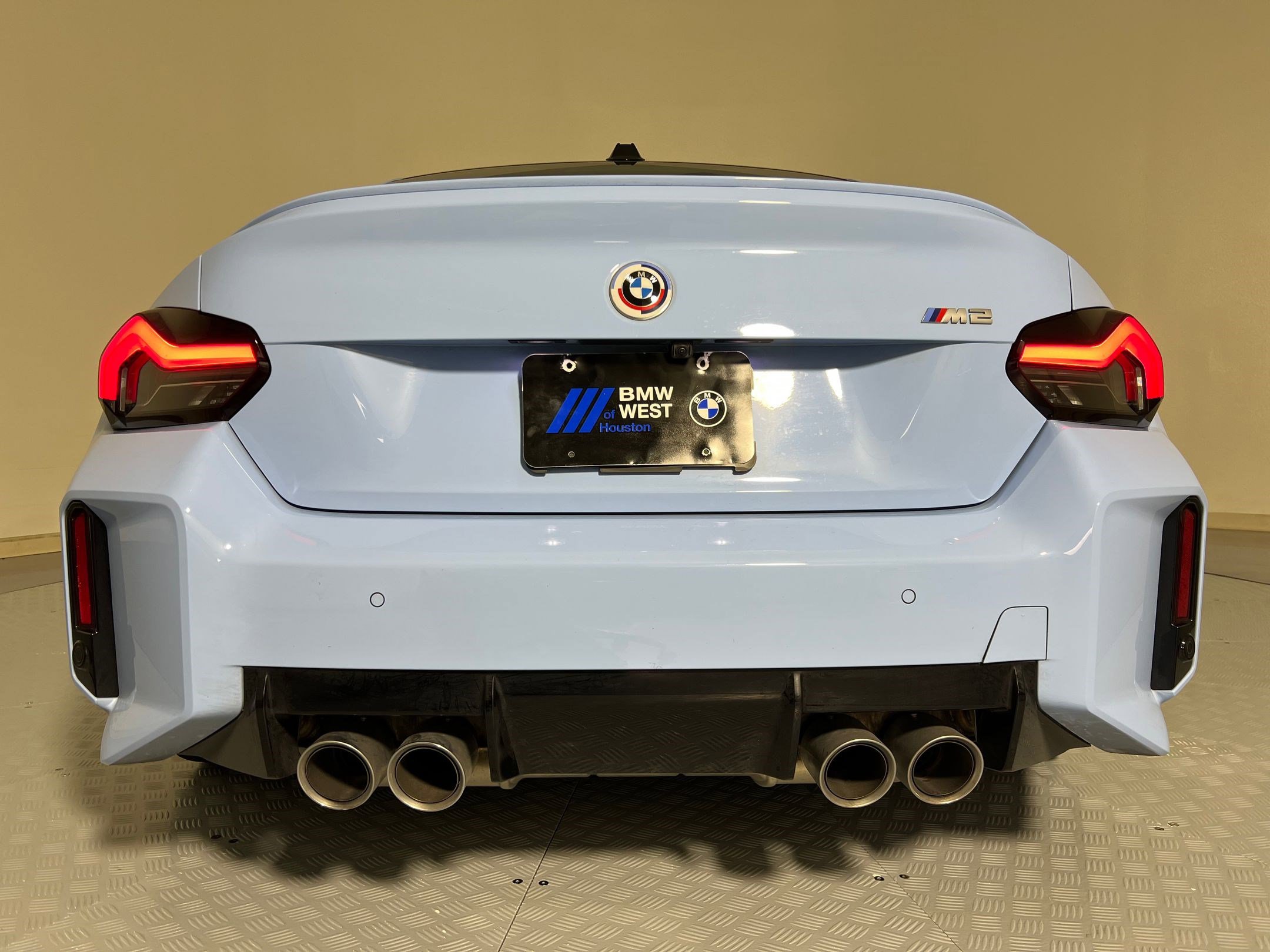 Used 2023 BMW M2 image 10