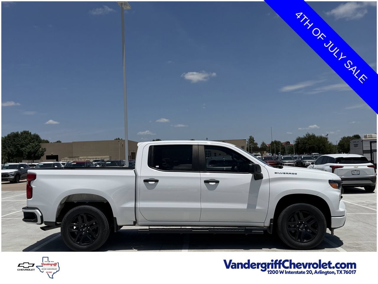 Used 2024 Chevrolet Silverado 1500 Custom RWD image 3