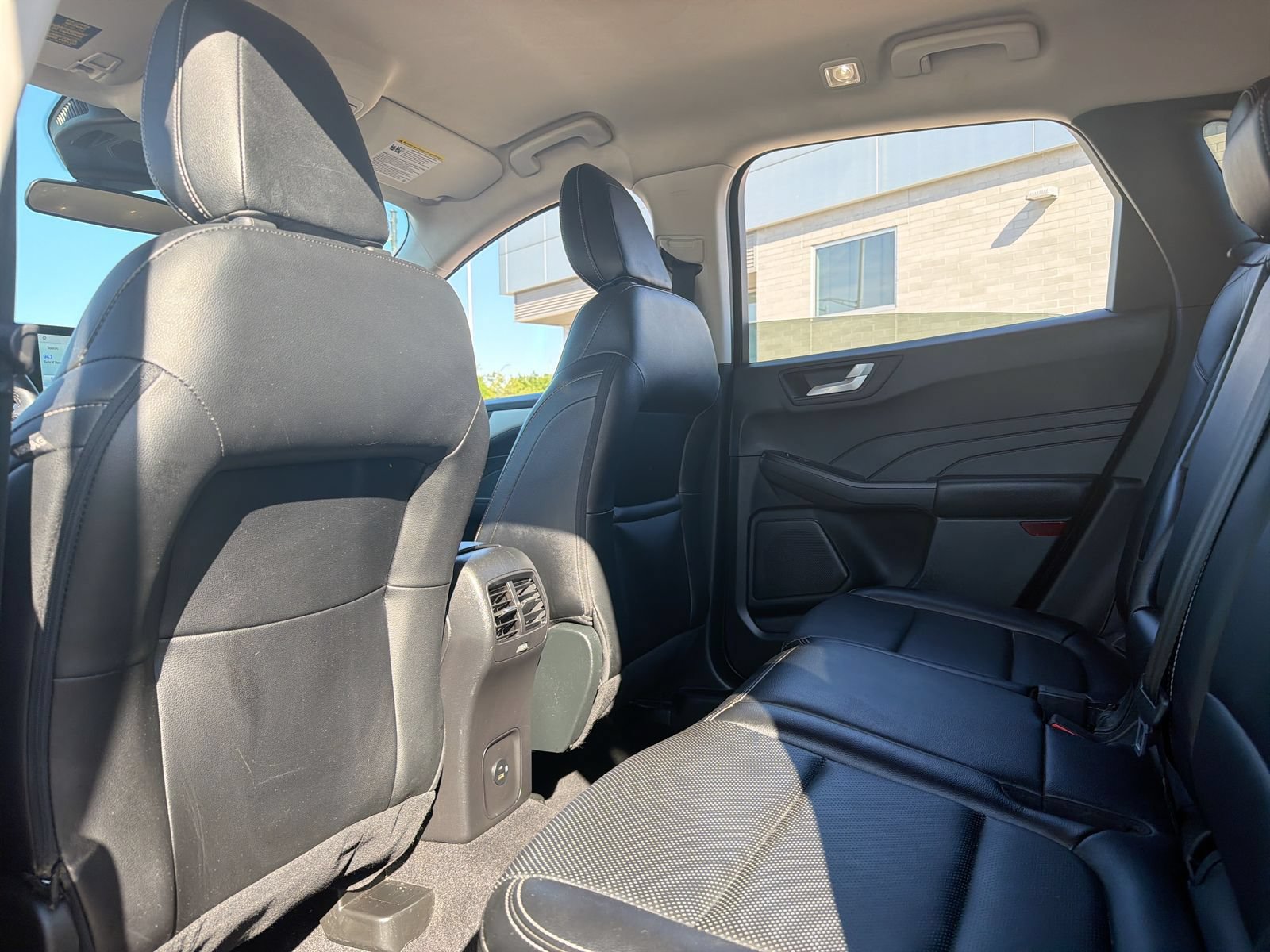 Used 2022 Ford Escape SEL AWD/4WD image 23