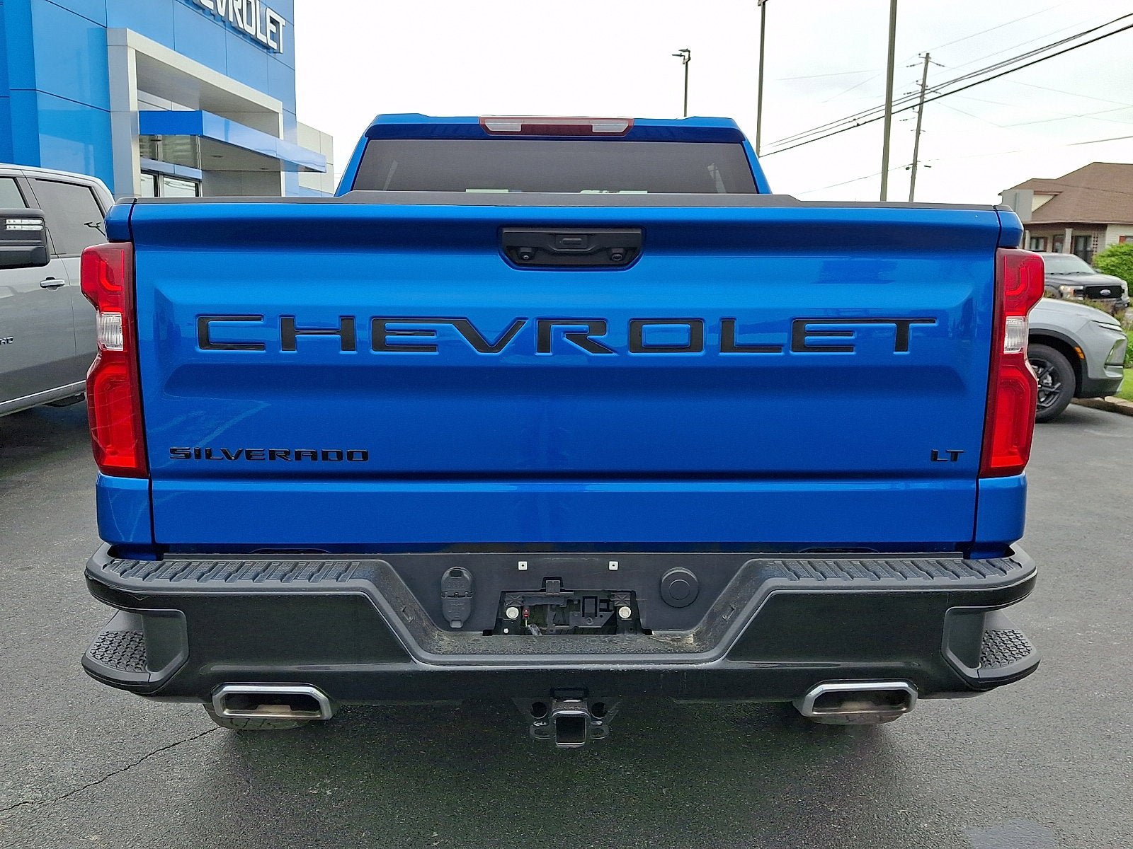 Used 2023 Chevrolet Silverado 1500 LT Trail Boss w/ LPO, Dark Essentials Package AWD/4WD image 5