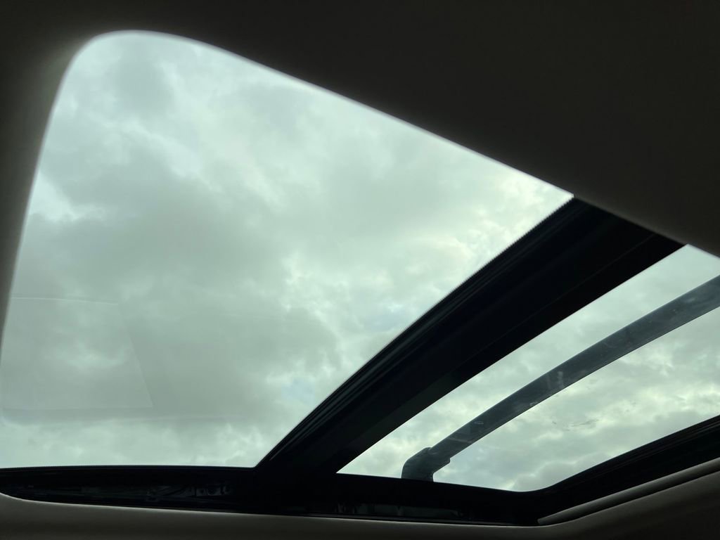 Certified 2025 Nissan Pathfinder Platinum image 7