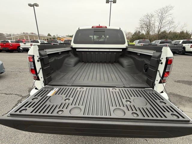 New 2026 Nissan Frontier PRO-4X w/ Pro-4x Convenience Package image 12