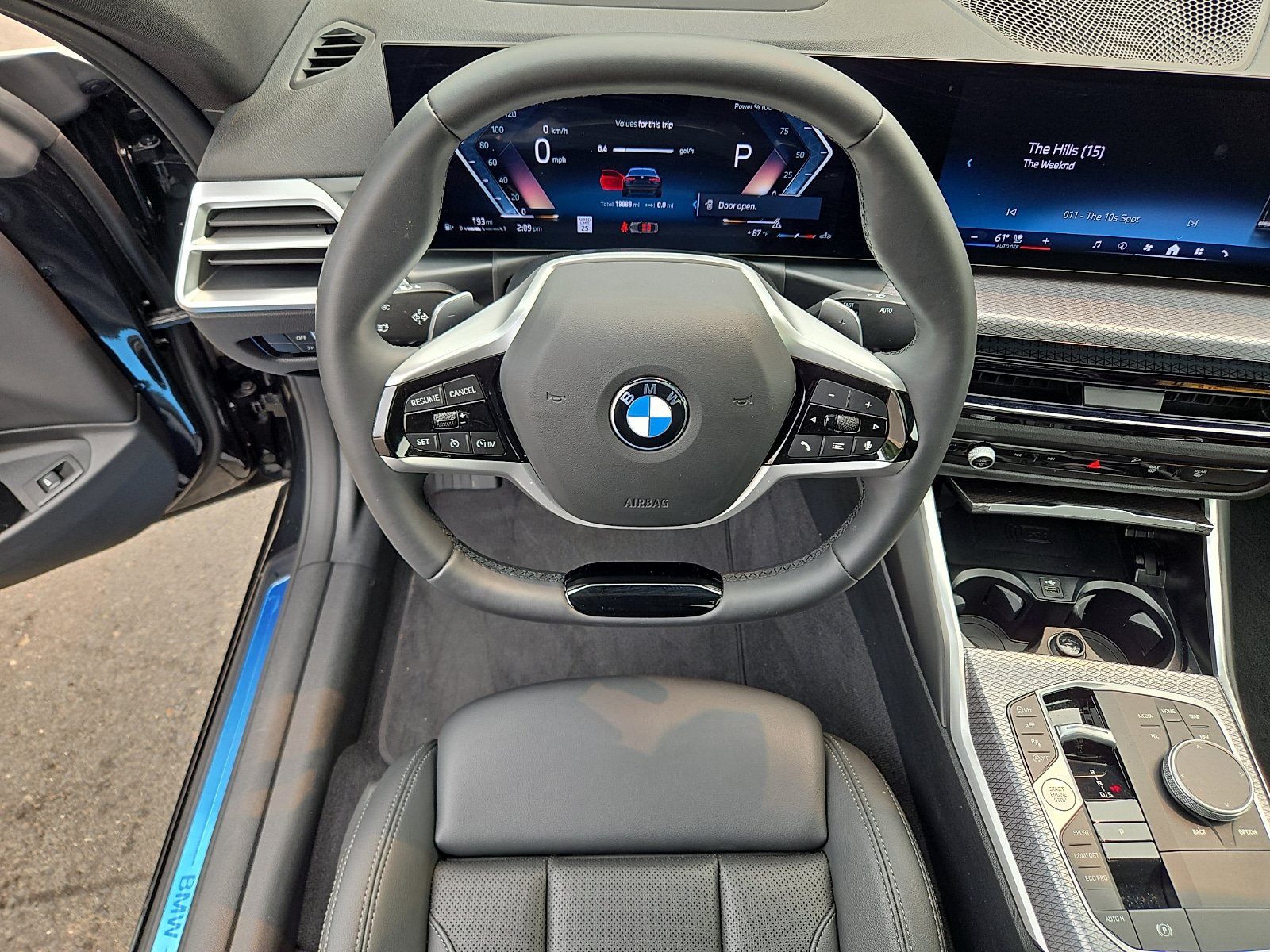 Used 2025 BMW 430i xDrive Coupe w/ Premium Package AWD/4WD image 11