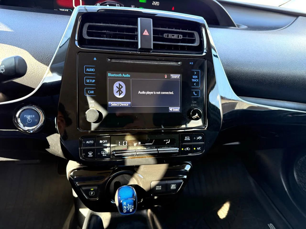 Used 2017 Toyota Prius FWD image 14