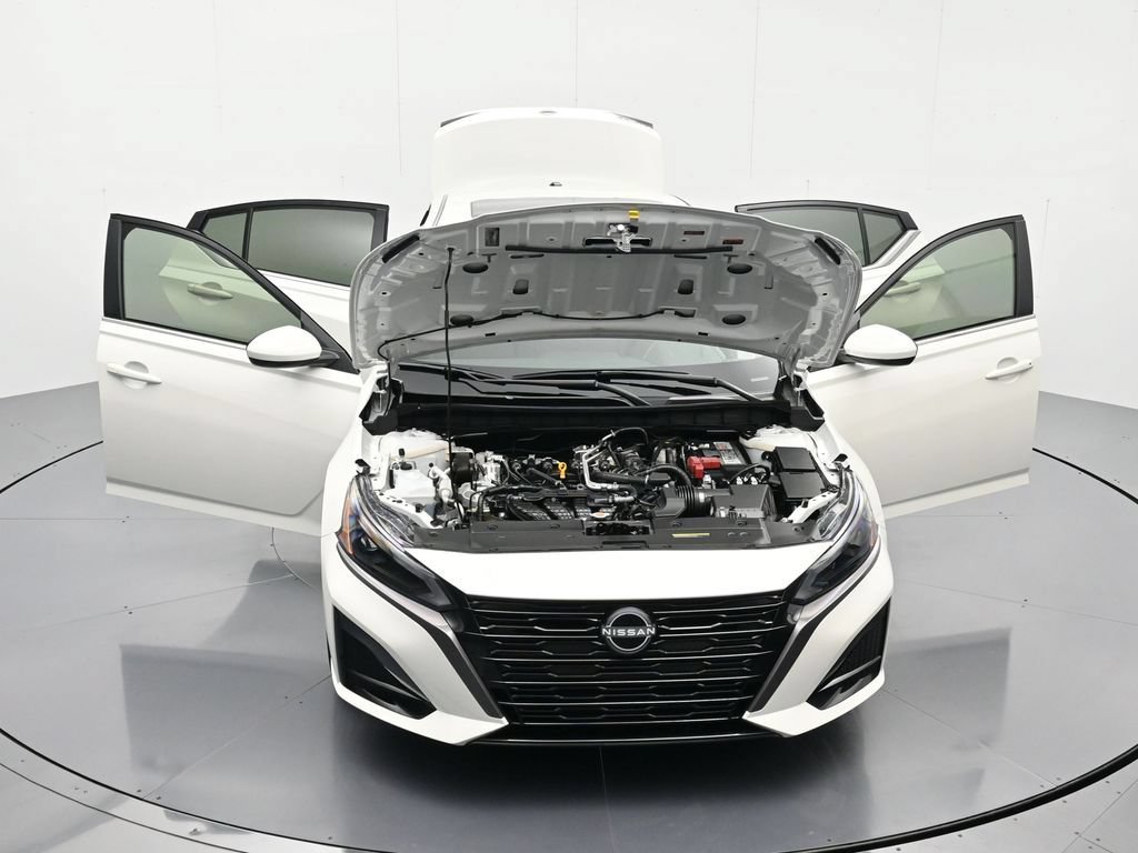 New 2026 Nissan Altima 2.5 SV w/ SV Premium Package FWD image 43