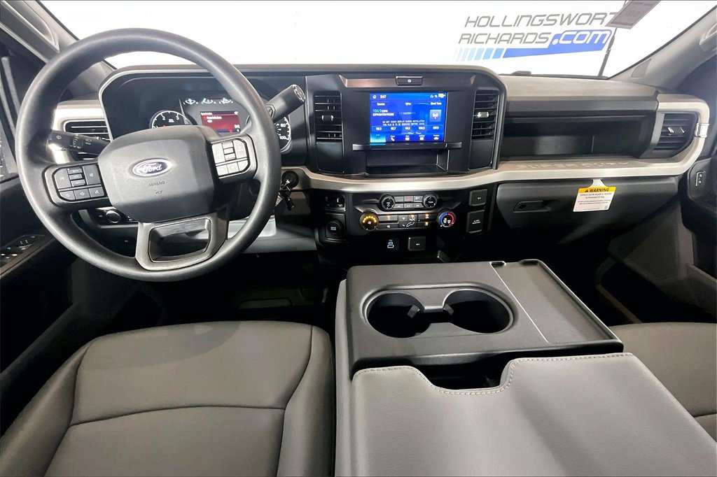 New 2026 Ford F250 XL image 5