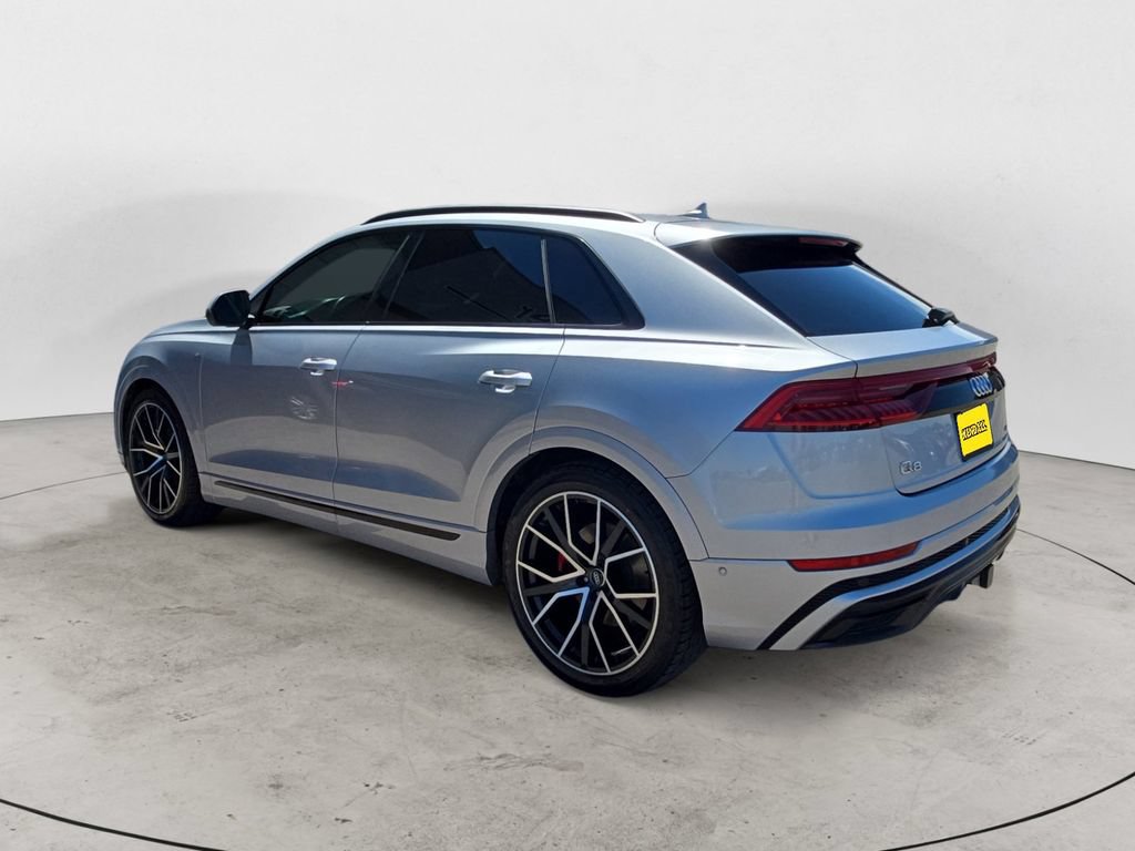 Used 2020 Audi Q8 Prestige w/ Prestige Package AWD/4WD image 3