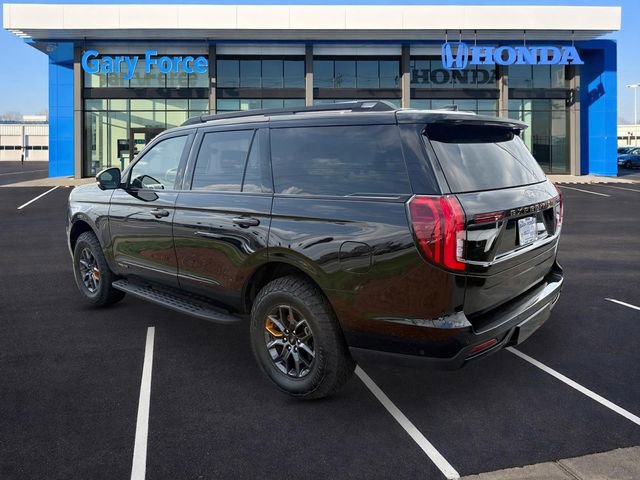 Used 2025 Ford Expedition Tremor AWD/4WD image 3