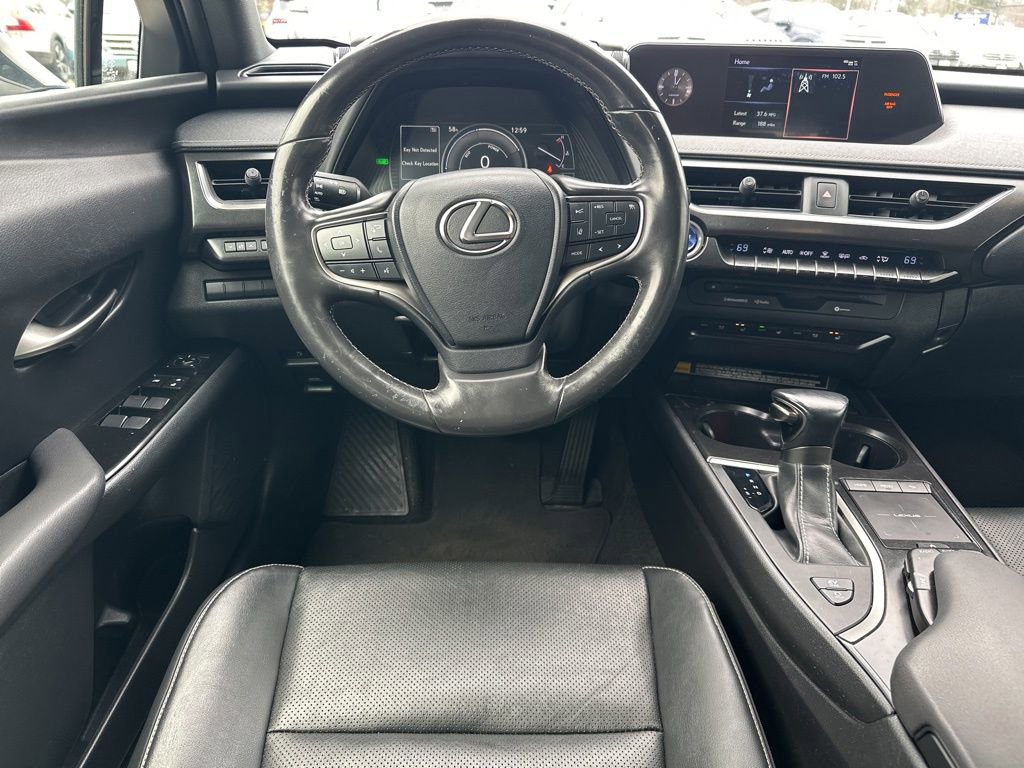 Used 2020 Lexus UX 250h w/ Premium Package image 17
