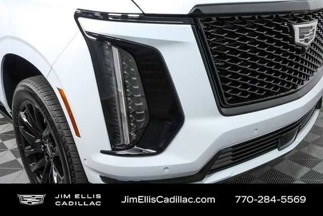 Certified 2026 Cadillac Escalade Sport w/ LPO, ONYX Package AWD/4WD image 35