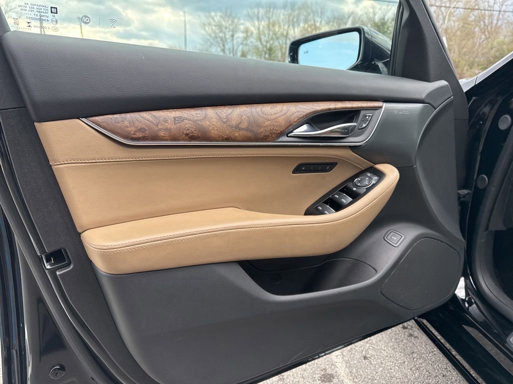 Used 2025 Cadillac CT5 Premium Luxury image 17