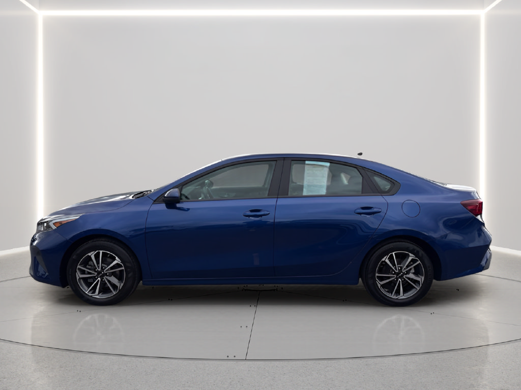 Certified 2024 Kia Forte LXS FWD image 10