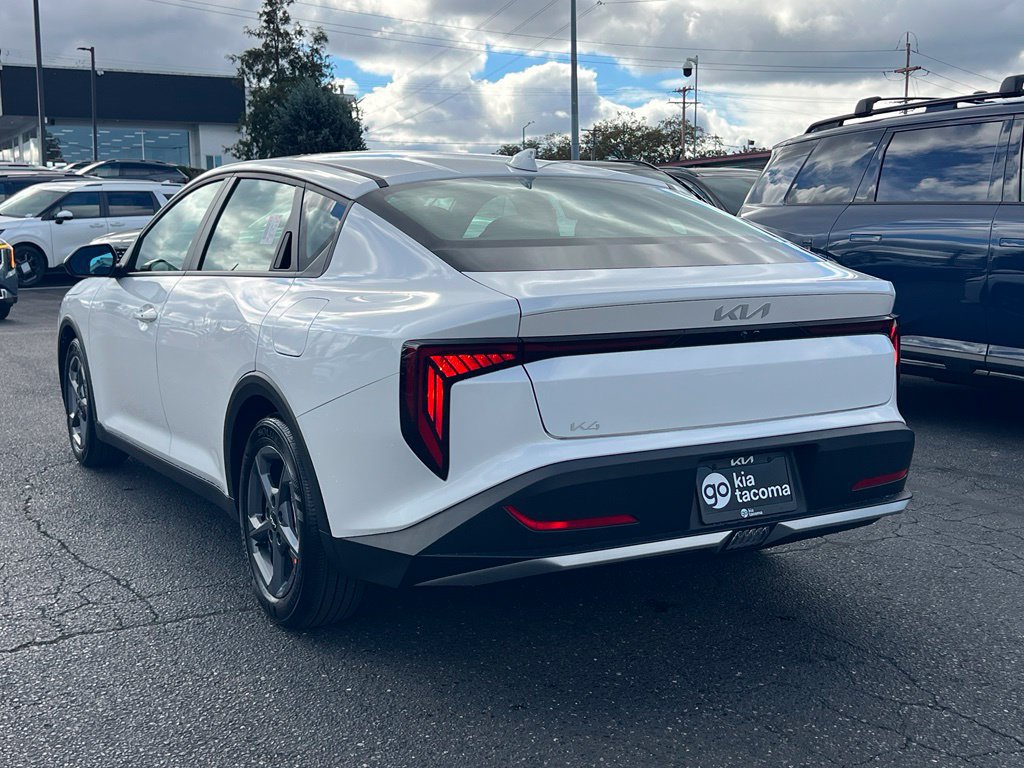 Certified 2025 Kia K4 FWD image 5