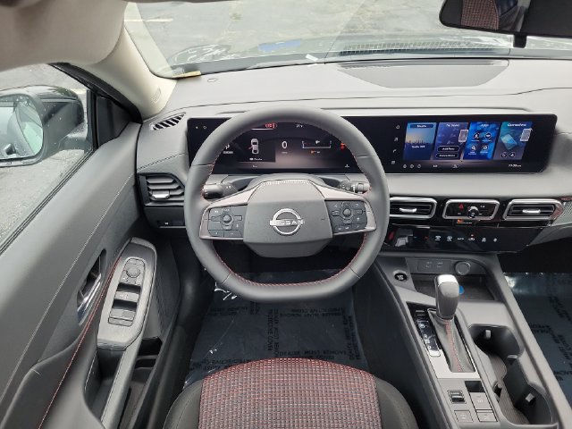 New 2027 Nissan Sentra SR w/ Floor Mat Package FWD image 8