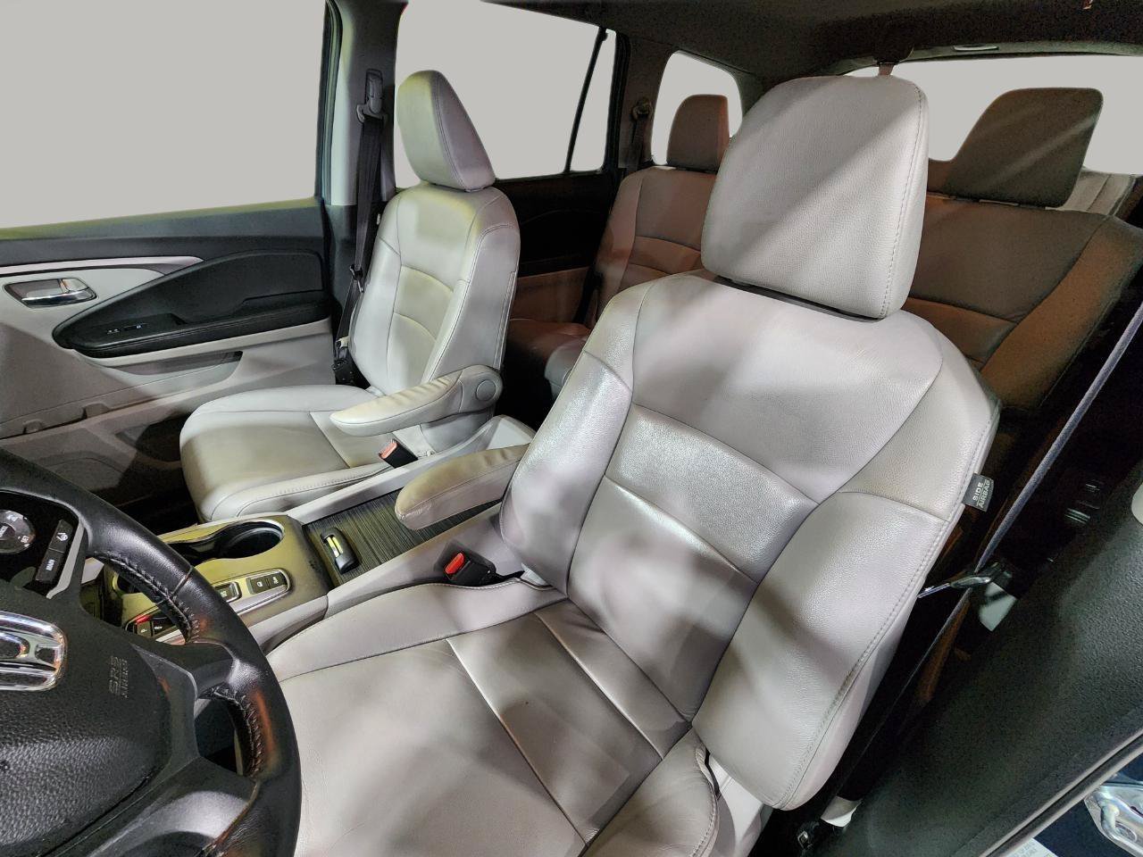 Used 2022 Honda Pilot Special Edition image 13