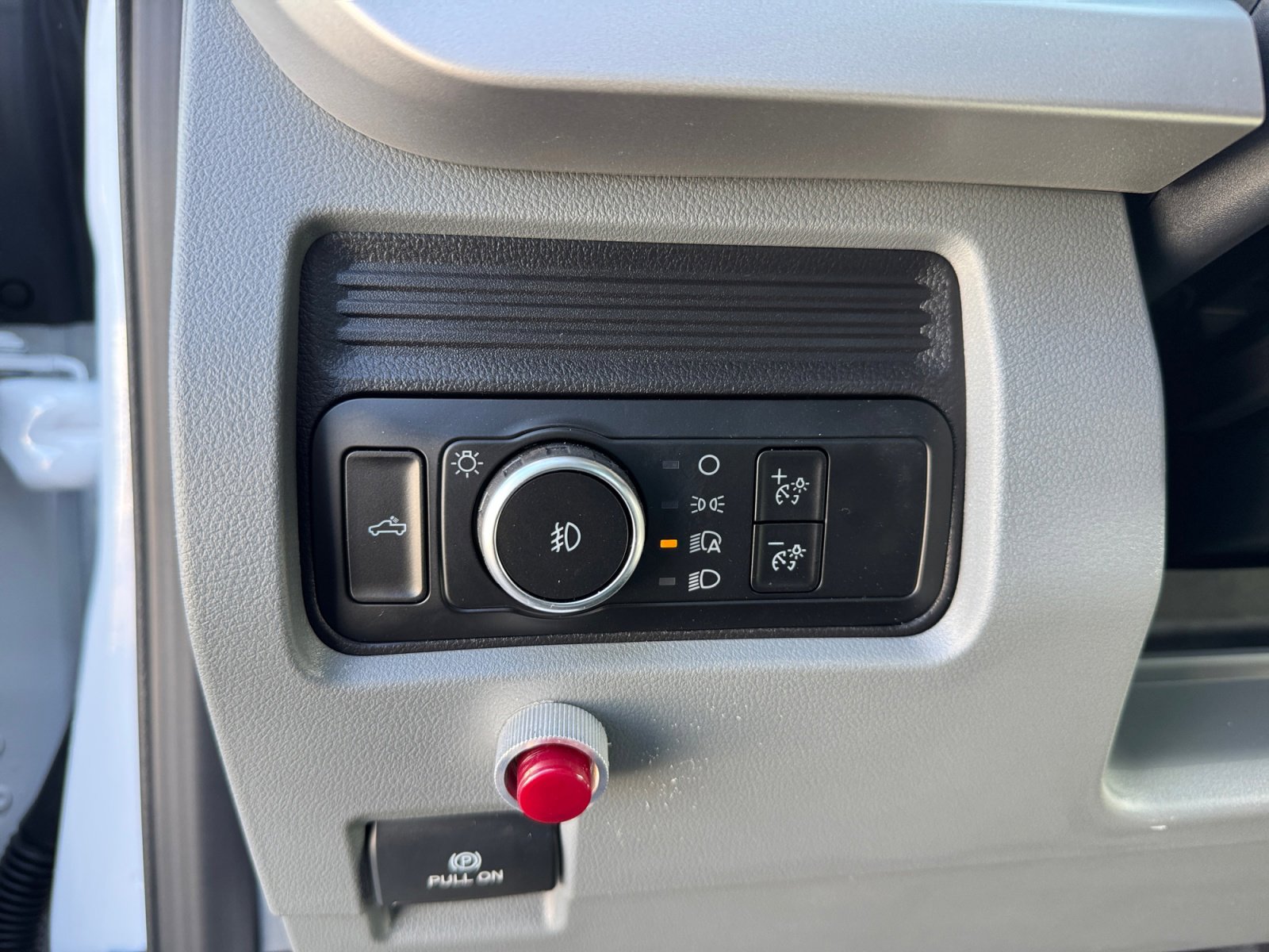 New 2026 Ford F550 4x4 Regular Cab Super Duty image 29