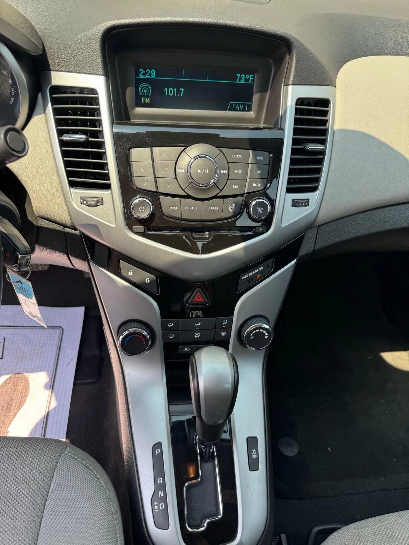 Used 2014 Chevrolet Cruze LT image 11