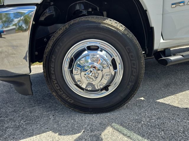 Used 2024 RAM 3500 SLT w/ Quick Order Package 2YG SLT image 27