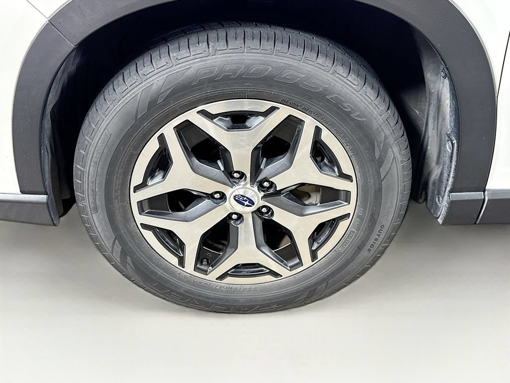 Used 2022 Subaru Forester Premium AWD/4WD image 41