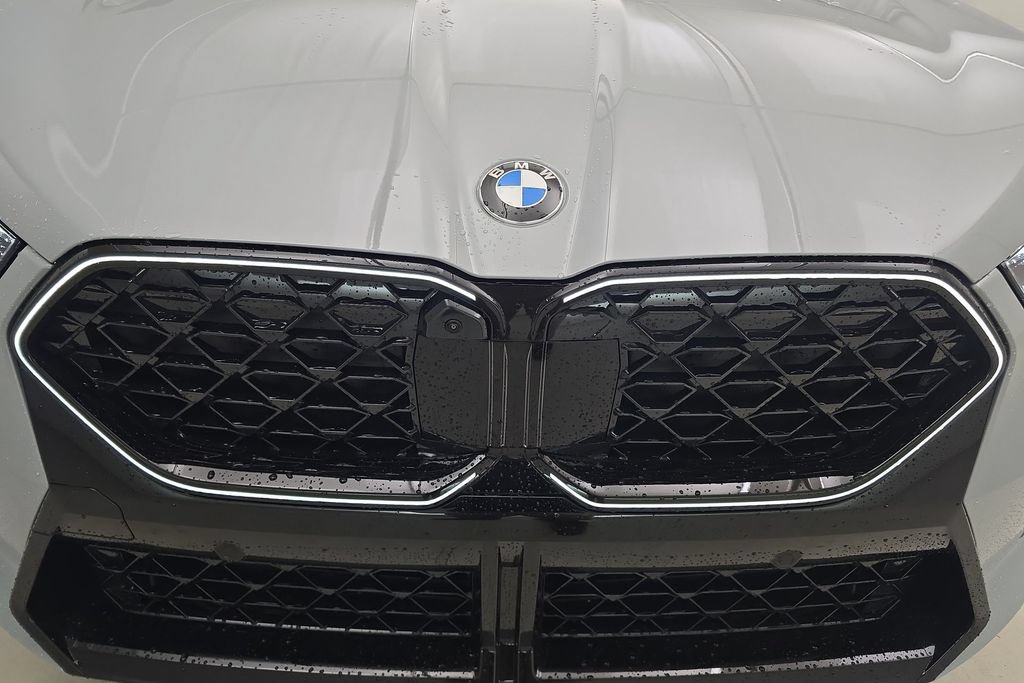 New 2026 BMW X2 xDrive28i w/ Technology Package AWD/4WD image 28