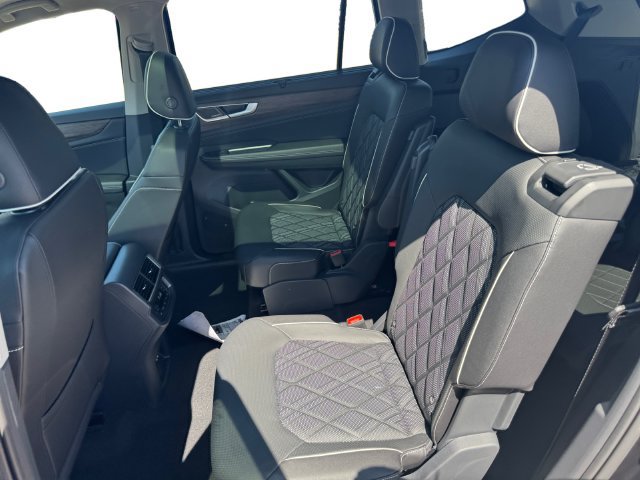 New 2026 Volkswagen Atlas SEL Premium R-Line AWD/4WD image 11