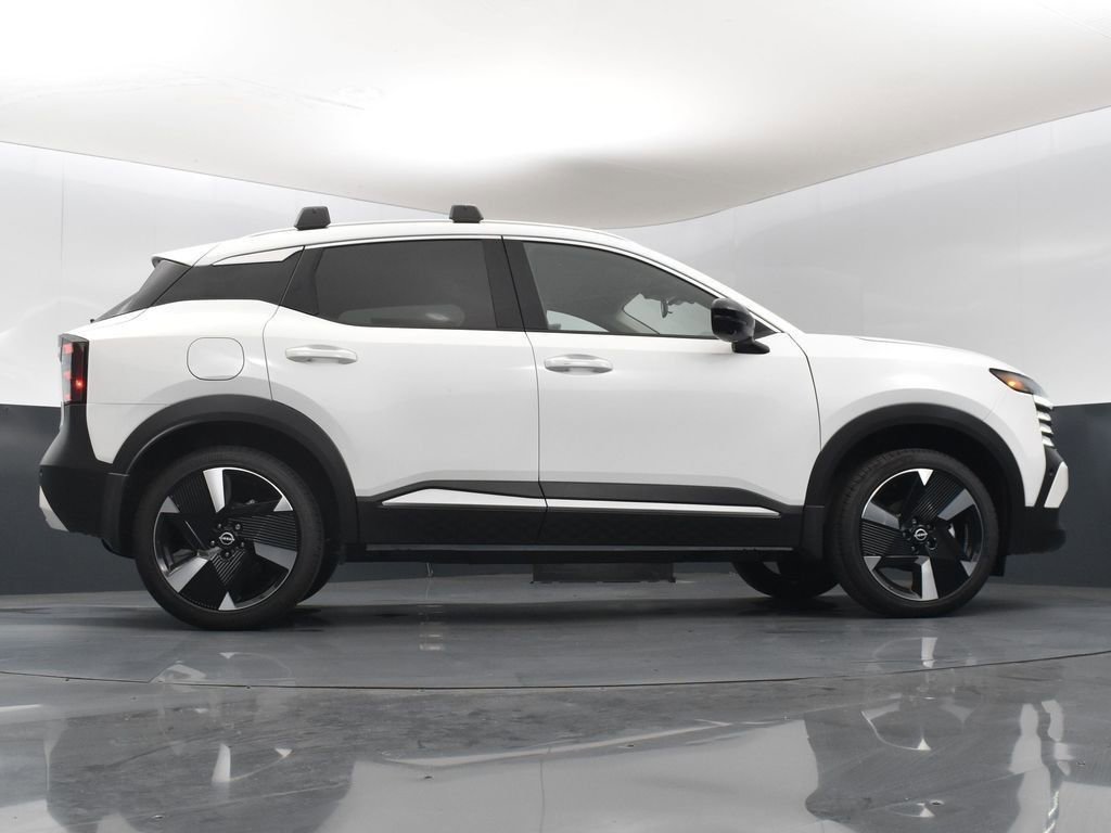 New 2026 Nissan Kicks SR w/ Cold Weather Package image 42