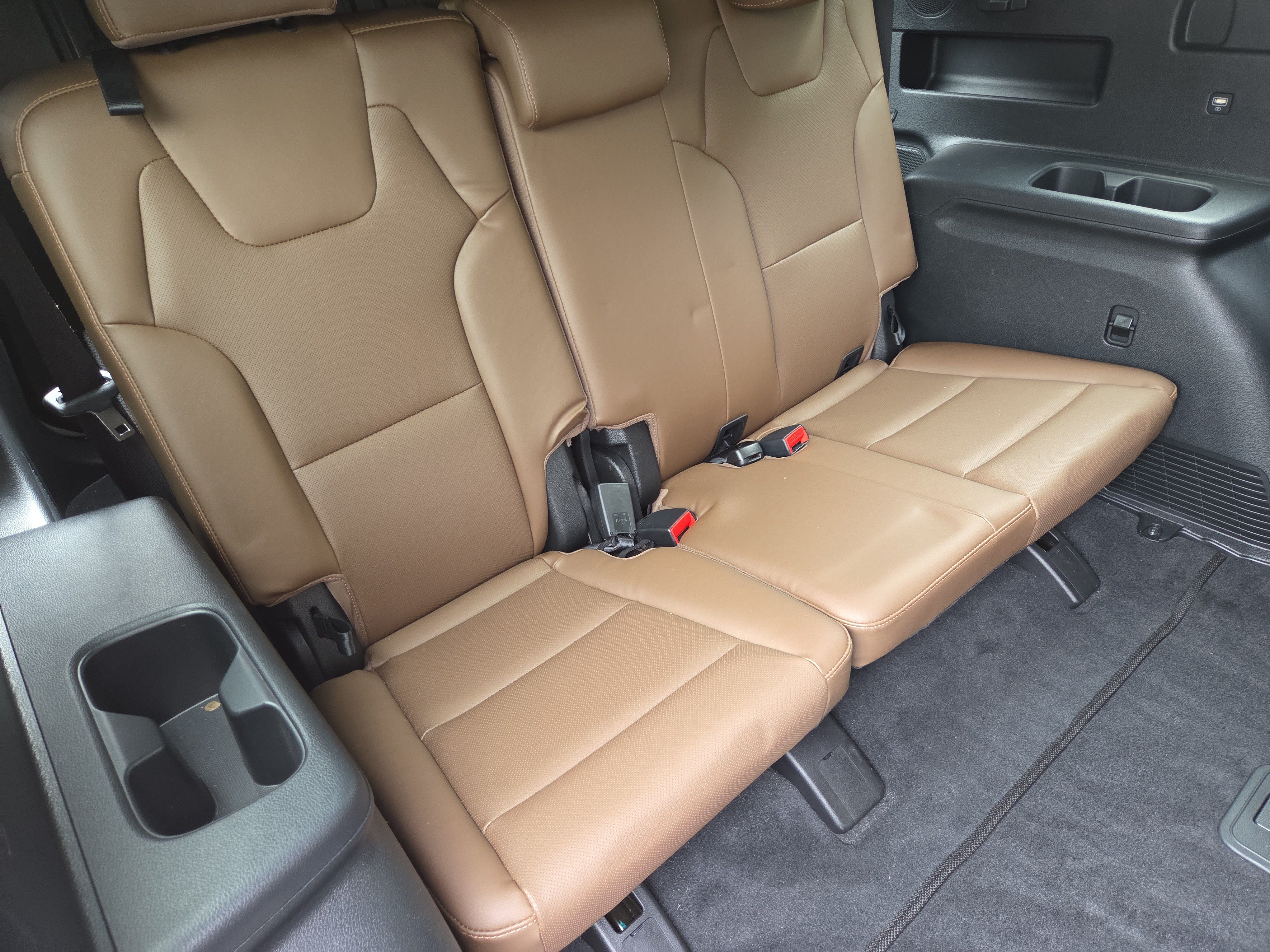 Used 2022 Kia Telluride SX w/ SX Prestige Package AWD/4WD image 20