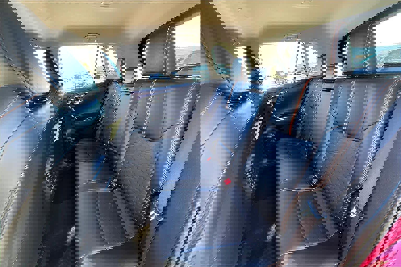 Used 2024 Toyota RAV4 Adventure image 19