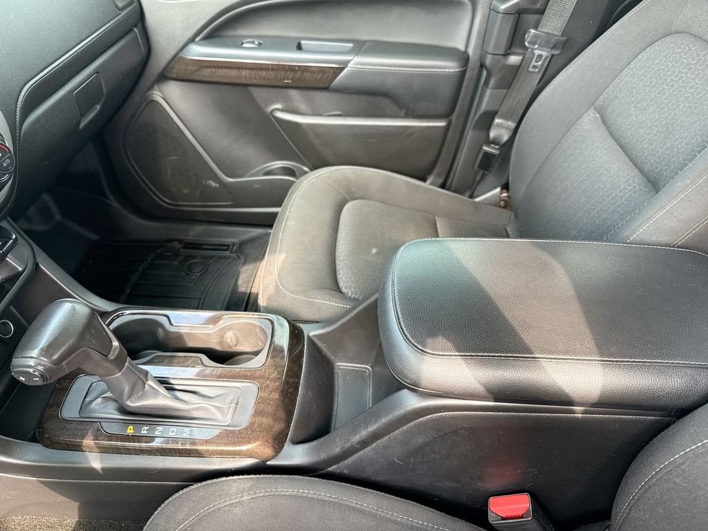Used 2015 GMC Canyon SLE w/ SLE Convenience Package AWD/4WD image 17