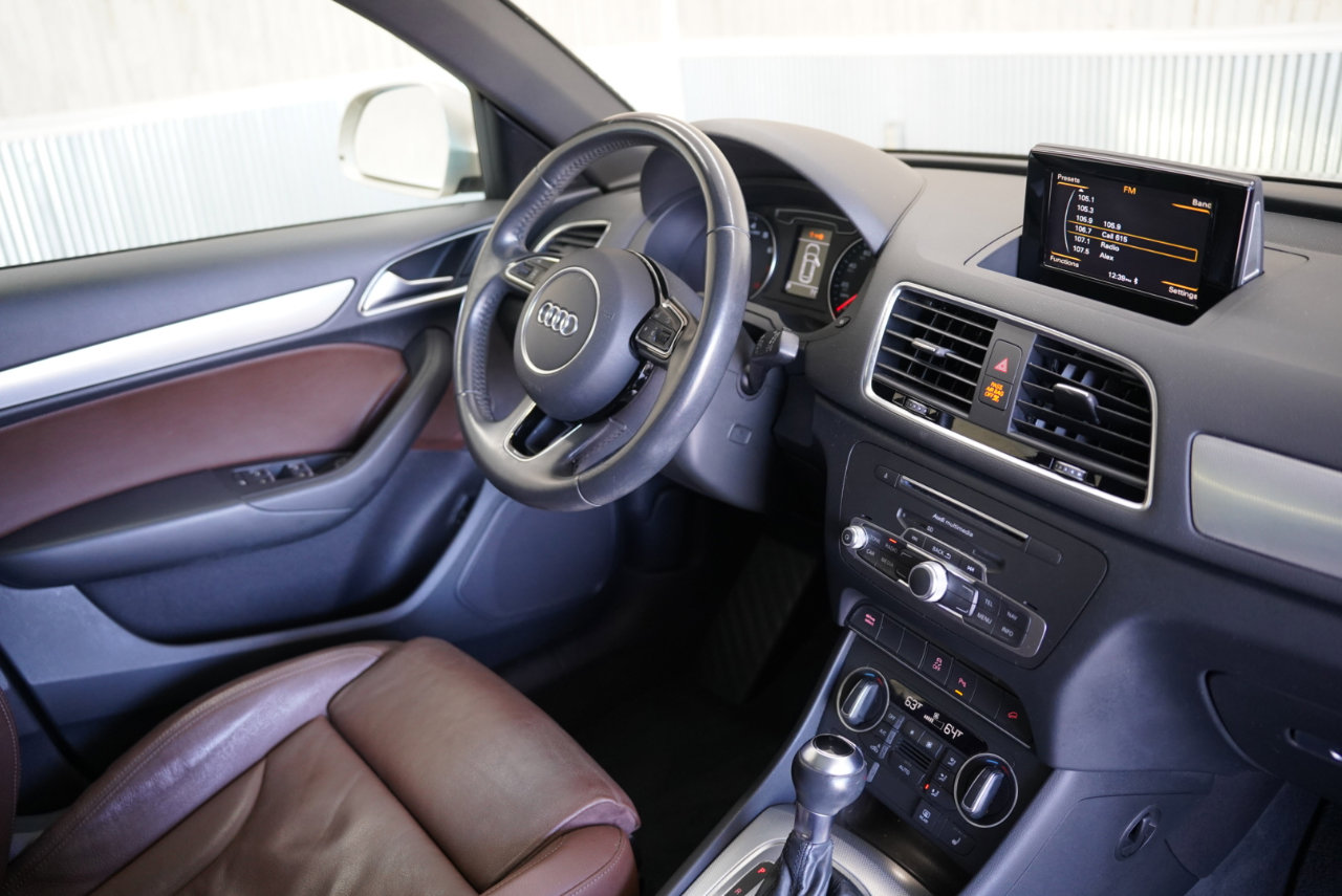 Used 2018 Audi Q3 2.0T Premium w/ Convenience Package image 18