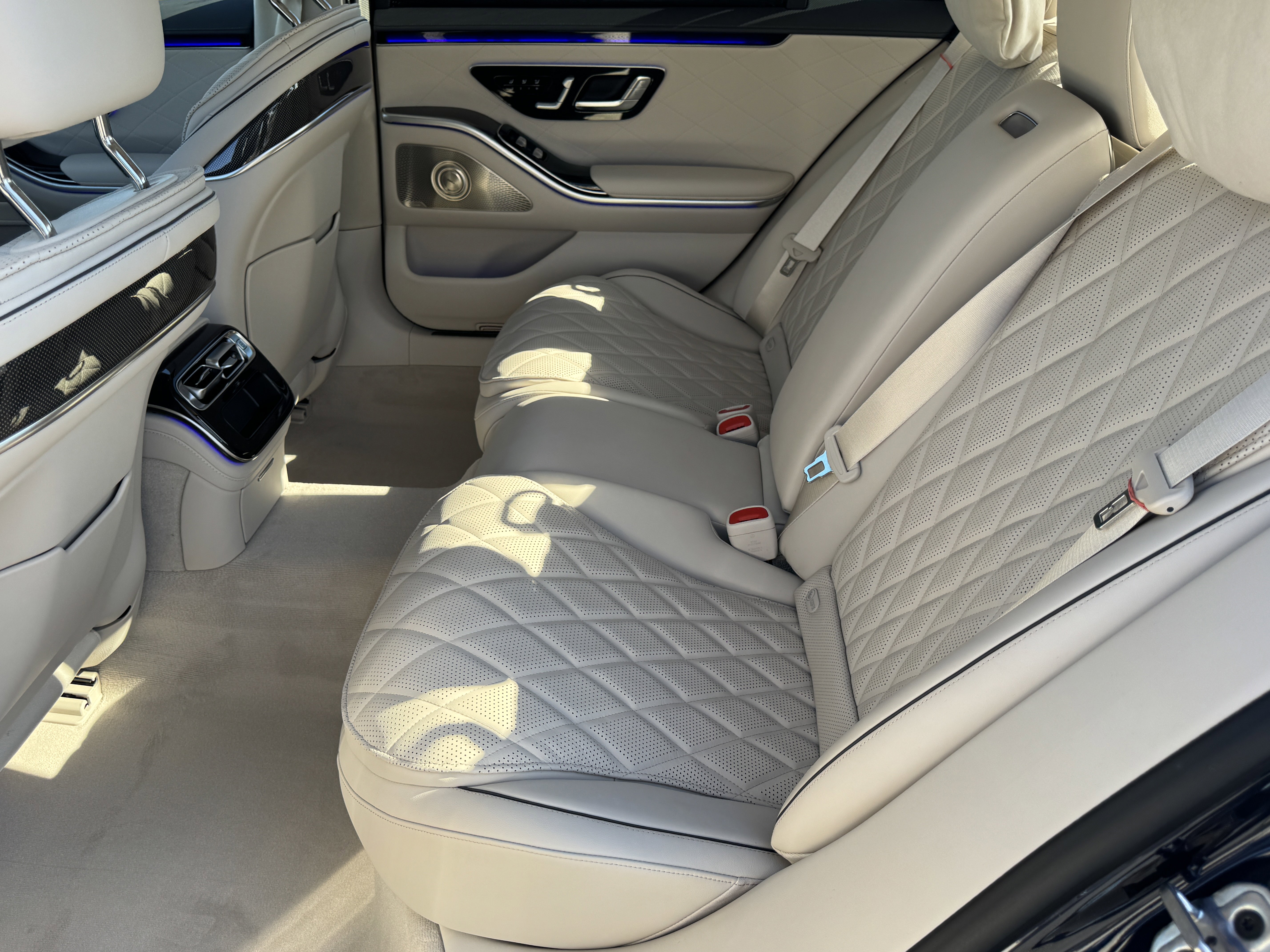 New 2026 Mercedes-Benz S 580 4MATIC Sedan image 31